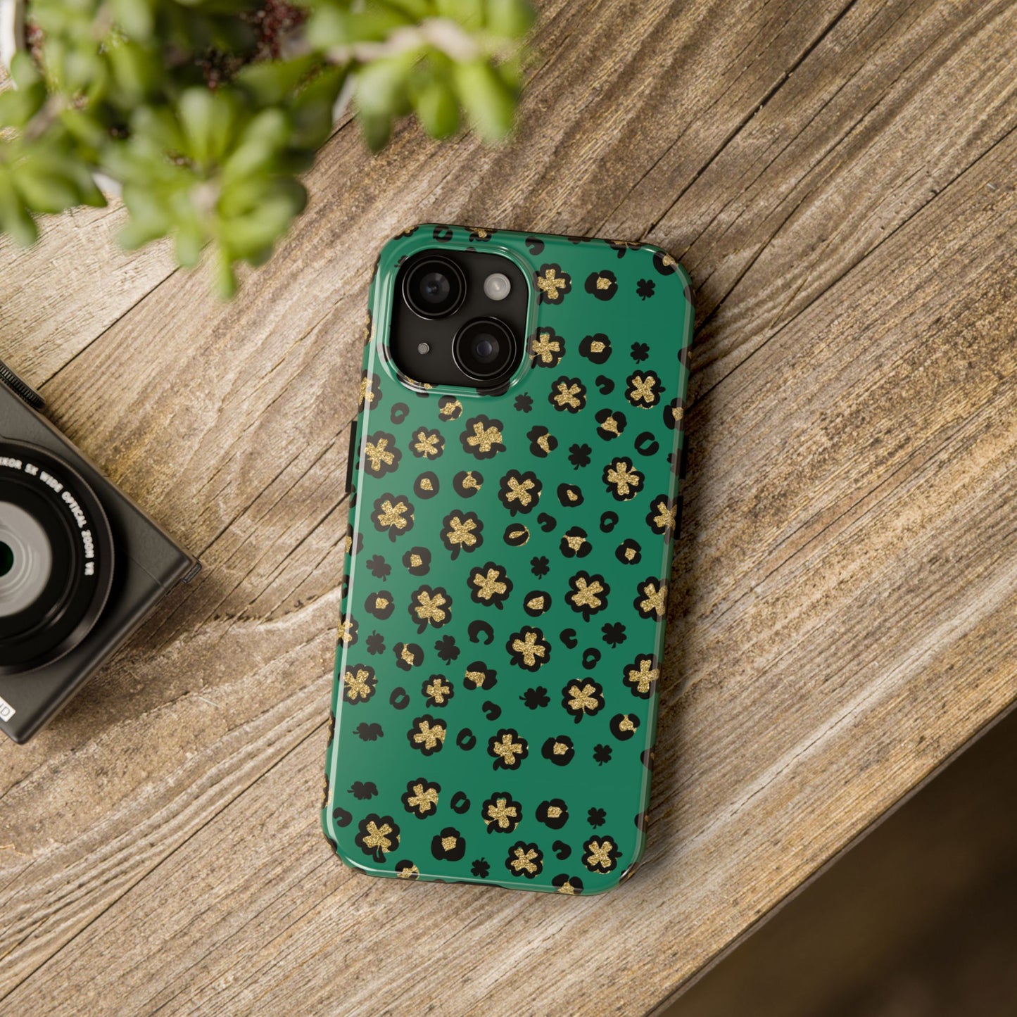 Shamrock Gold Leopard Print Tough Phone Case