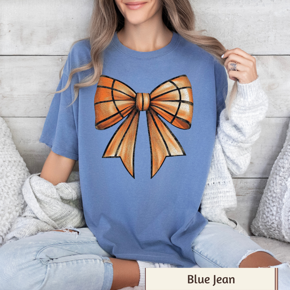 Women's Big Bow Basketball Pattern Graphic T-Shirt – Sports Theme, Casual Fit