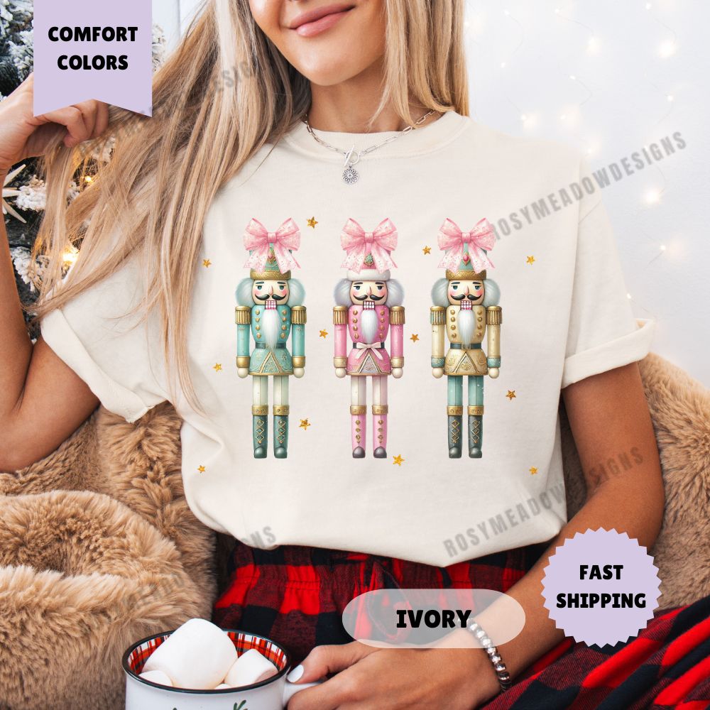 Nutcracker Coquette Pink Bows Comfort Colors T-Shirt Christmas Womenswear Holiday