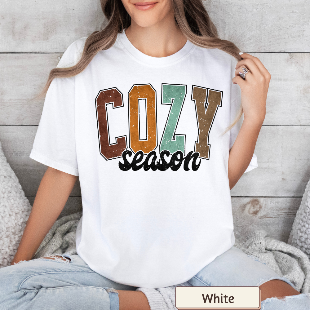 Women's Comfort Colors 'Cozy Season' Fall Graphic T-Shirt – Autumn Vibes