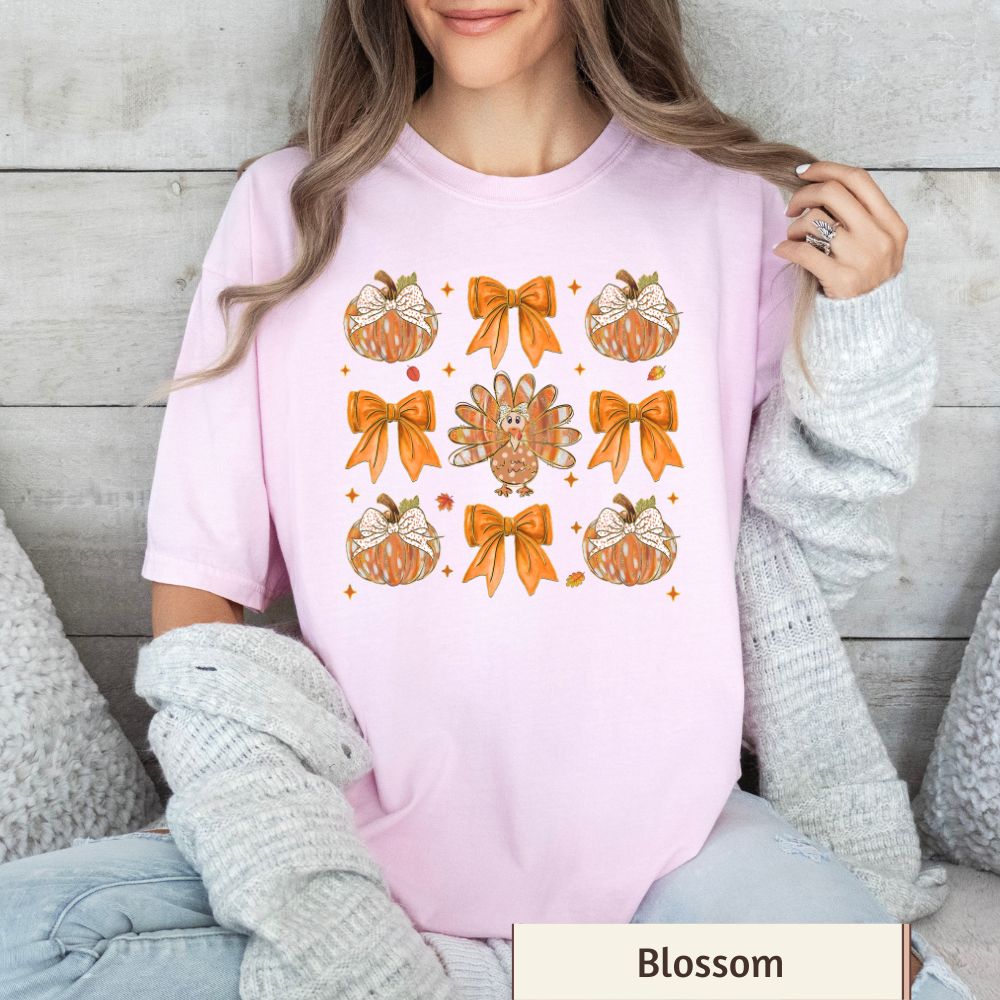 Women's T-Shirt - 'Pumpkins, Bows, & Turkeys' - Fall Mini Collection