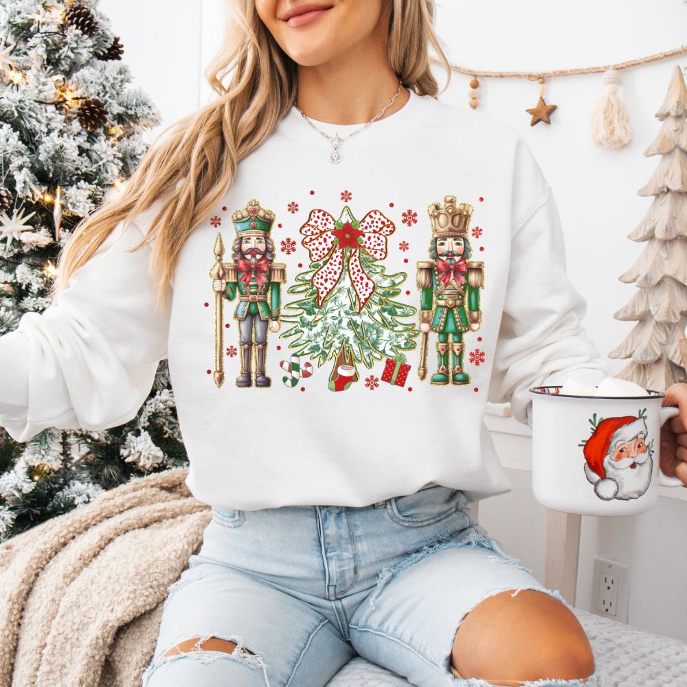 Christmas Floral Nutcracker Crewneck Sweatshirt - Festive Holiday Top for Women, Red Green Xmas Jumper, Comfortable Winter Pullover, Unique