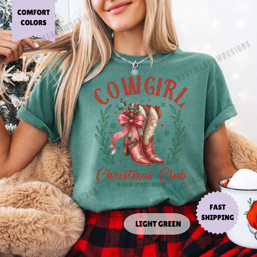 Cowgirl Christmas Club Comfort Colors T-Shirt Coquette Christmas Womenswear Holiday Crewneck