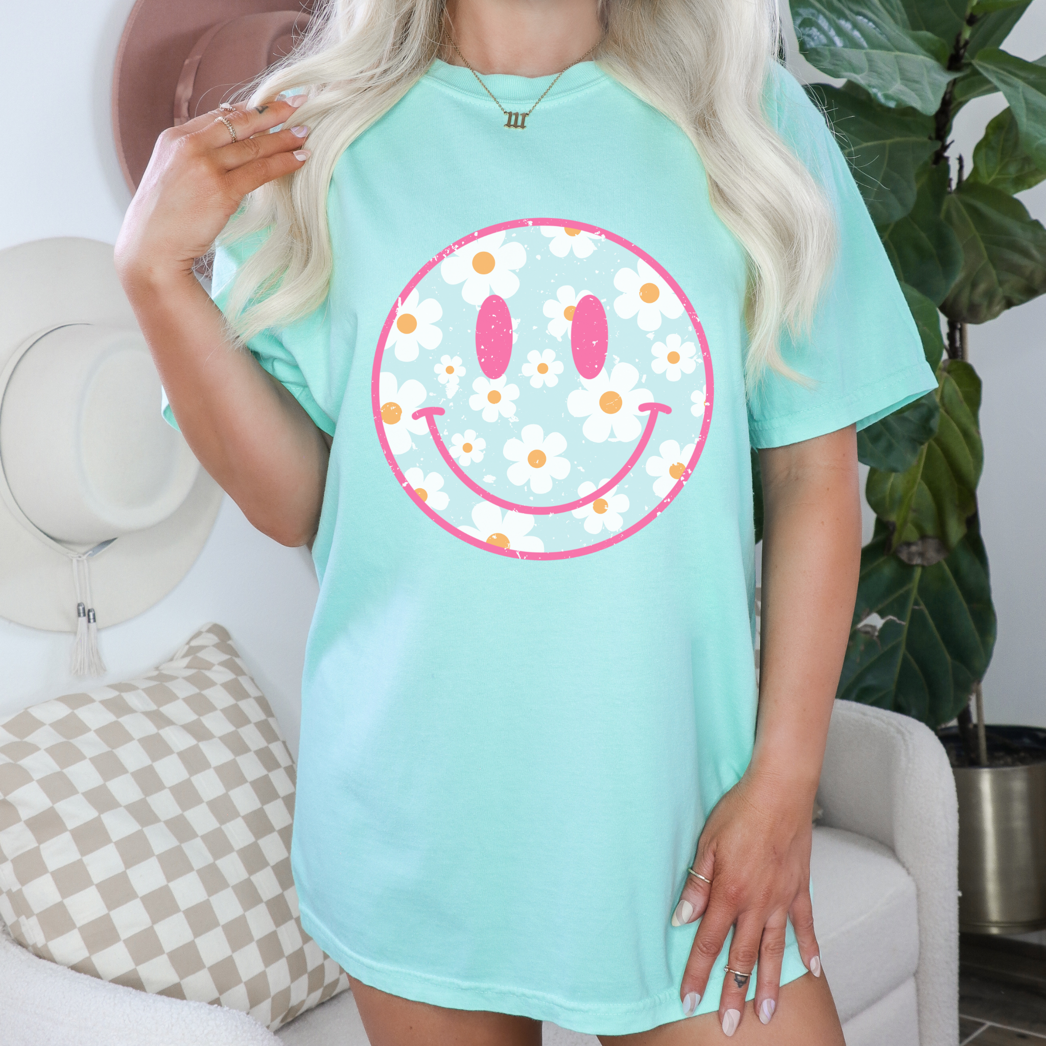 Smiley Daisy T-Shirt — Retro Floral Happy Face Tee