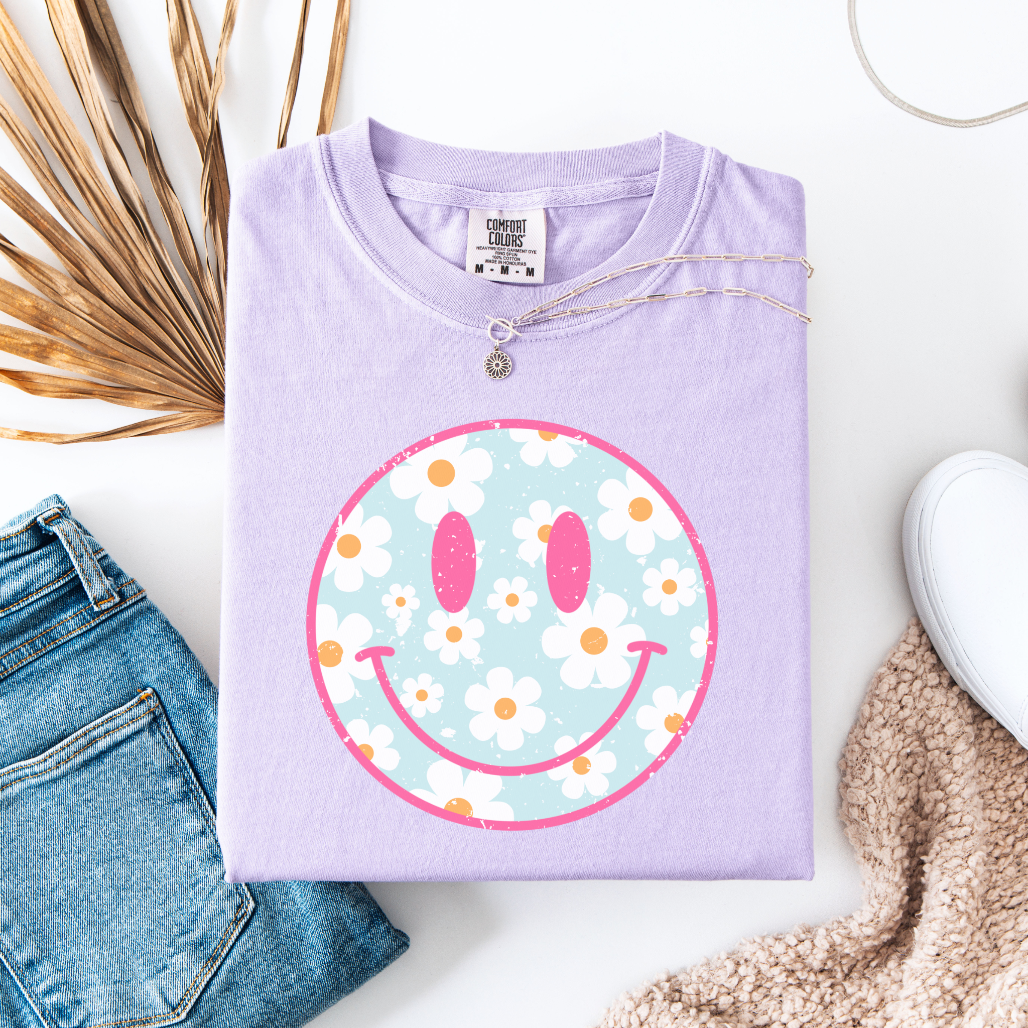 Smiley Daisy T-Shirt — Retro Floral Happy Face Tee